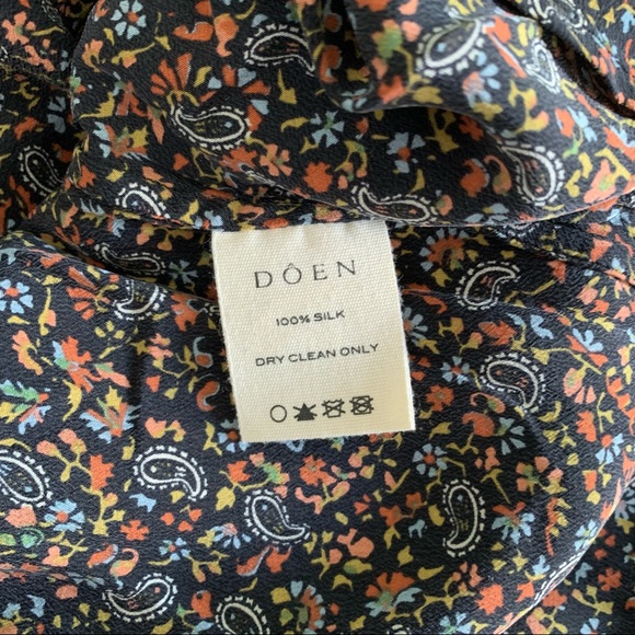 NWT DOEN Savona Silk Blouse in Black Saint Claude Paisley Print sz S - Picture 12 of 12